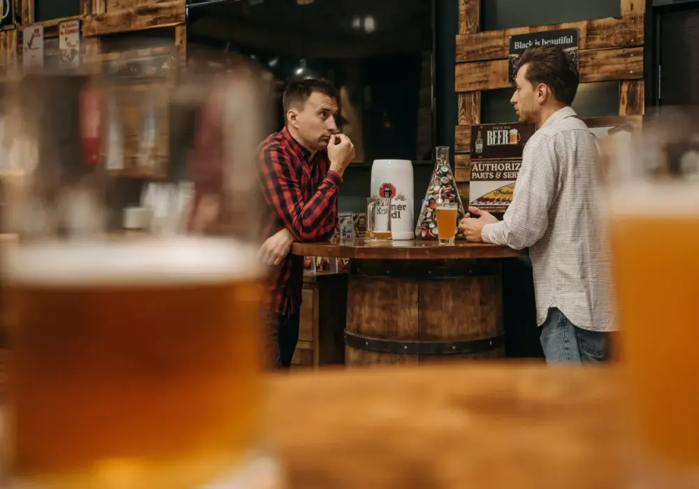 Ile czasu trzyma piwo w organizmie? Sprawdź, zanim wypijesz!