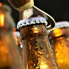Ile w piwie jest alkoholu? Zaskakujące fakty o zawartości alkoholu