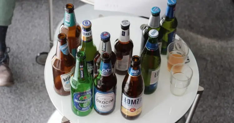 Jak otworzyć piwo bez otwieracza - proste sposoby i triki